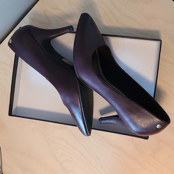 ★ 3 for $20 ★ K Studio -heels - Picture 5 of 6